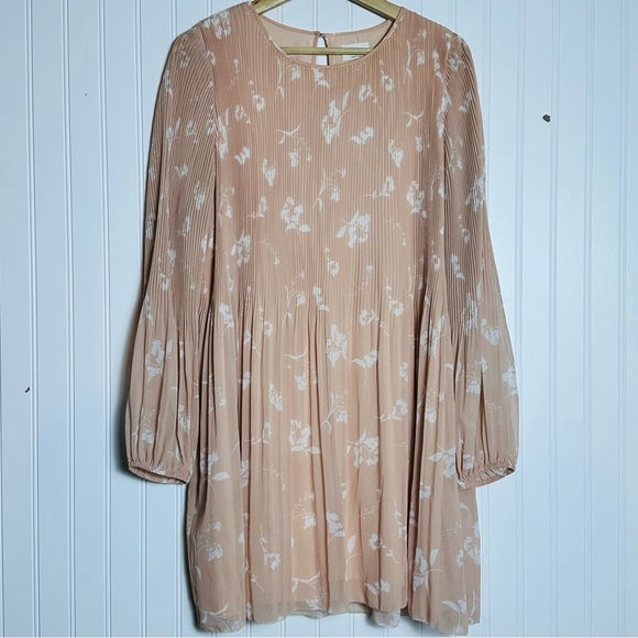Aritzia Wilfred Daydreamer Mini Dress Pink Floral long-sleeve pleated chiffon M - Picture 3 of 11